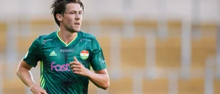 Nyckelspelaren har förlängt - i en månad