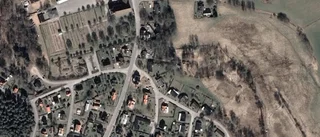 Kedjehus på 120 kvadratmeter från 1967 sålt i Södra Vi - priset: 1 360 000 kronor