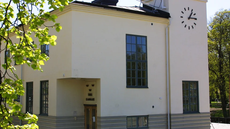 Tullhuset ritades av den dåvarande stadsarkitekten Gunnar Leche och byggdes 1936. Nu har rådgivnings- och revisionsbyrån BDO flyttat in i lokalerna.