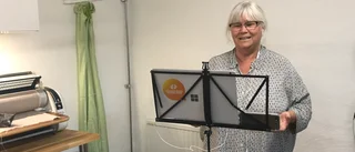 Sjunger med 17 000 andra sångare hemma i tvättstugan