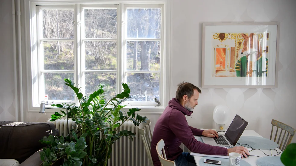 Många har använt köket eller vardagsrummet som arbetsplats under pandemin.