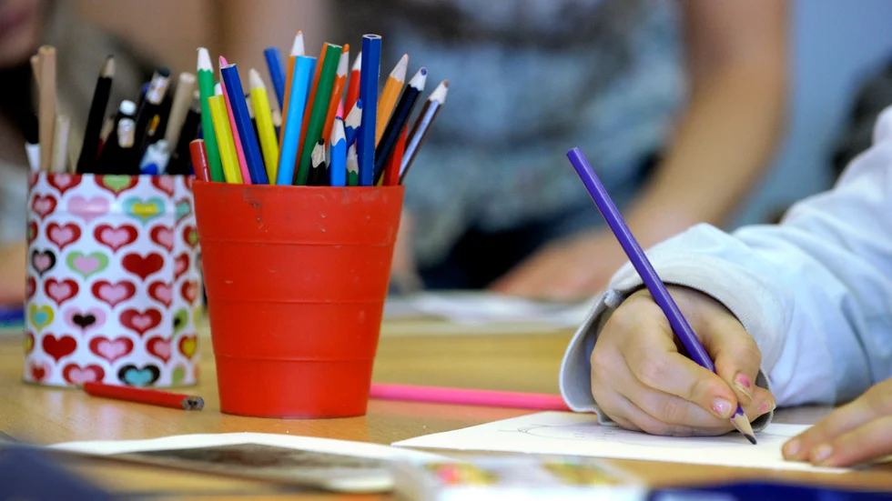  Vi har tagit fram en ny detaljplan för att möjliggöra byggnation av en ny grundskola.  Byggstart är planerad till 2020 och skolan beräknas vara klar 2022. Skriver representanter från kommunen. 