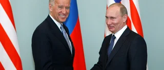 Putin ansluter till förlängt Nya Start-avtal
