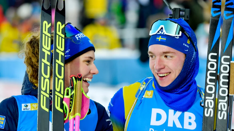 Hanna Öberg och Sebastian har en bra medaljchans i singelmixedstafetten. Arkivbild.