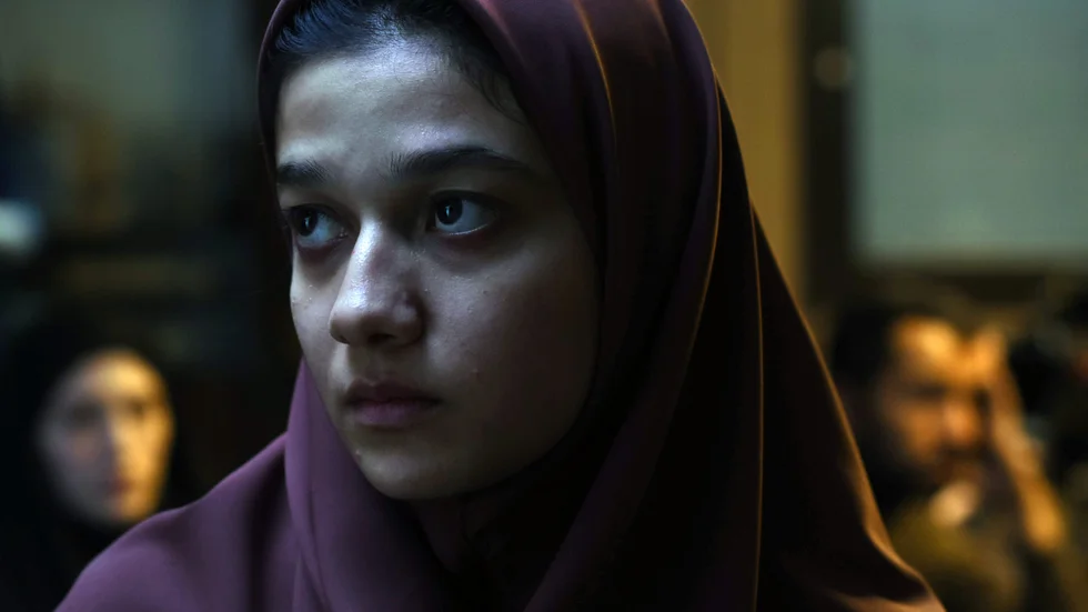 I ”Yalda – förlåtelsens natt” måste 22-åriga Maryam argumentera för sitt liv i ett tv-program.