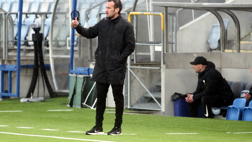 Anes Mravac fick vara med om ett drama i sin sista (?) match som Sylvia-tränare.