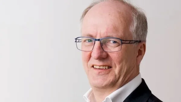 "Både kommunen och privata investerare borde kunna hitta fler möjligheter att bygga moderna och effektiva kontor i Skellefteå", säger Jan Wejdmark