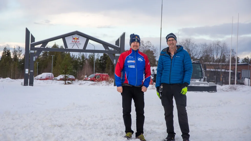 Magnus Holmbom och Håkan Sundqvist från Jokkmokks skidklubb ser fram emot helgens sprinttävling. 