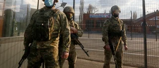 Ukraina: Ryska pass ett steg mot annektering