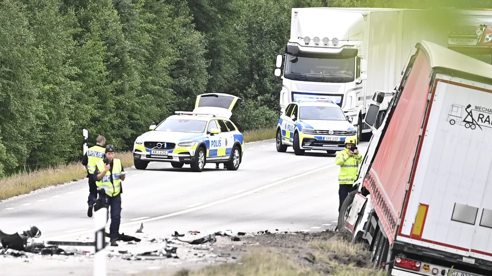 Strax efter klockan åtta på fredagsmorgonen inkom larmet om olyckan.