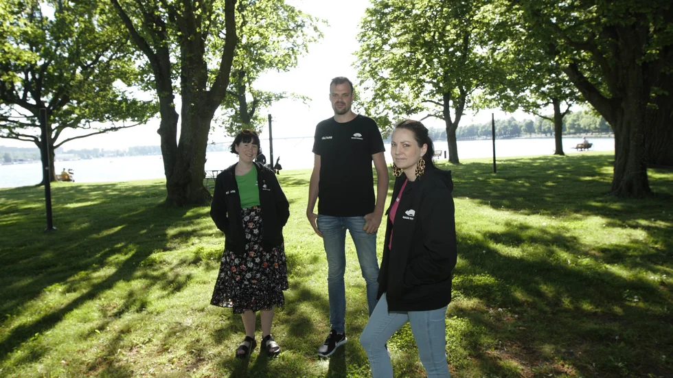 Motalas fältsekreterare. Från vänster till höger står Magdalena Druid, Johan Gottfridsson och Jessica  Wärnelöv Wallstål