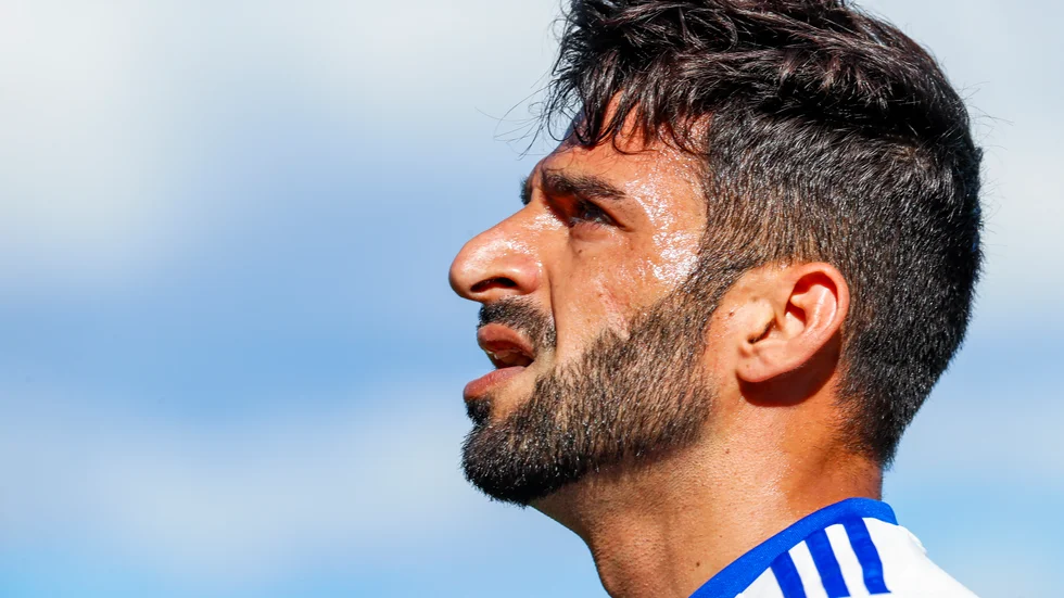 Arish Nouri fortsätter i IFK Luleå, trots degraderingen.
