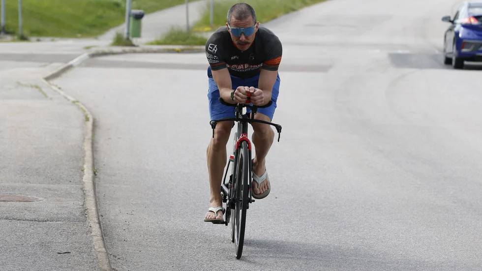510 kilometer cykling väntar för Jonas Wirén i ultratri som han ska genomföra om en dryg månad.