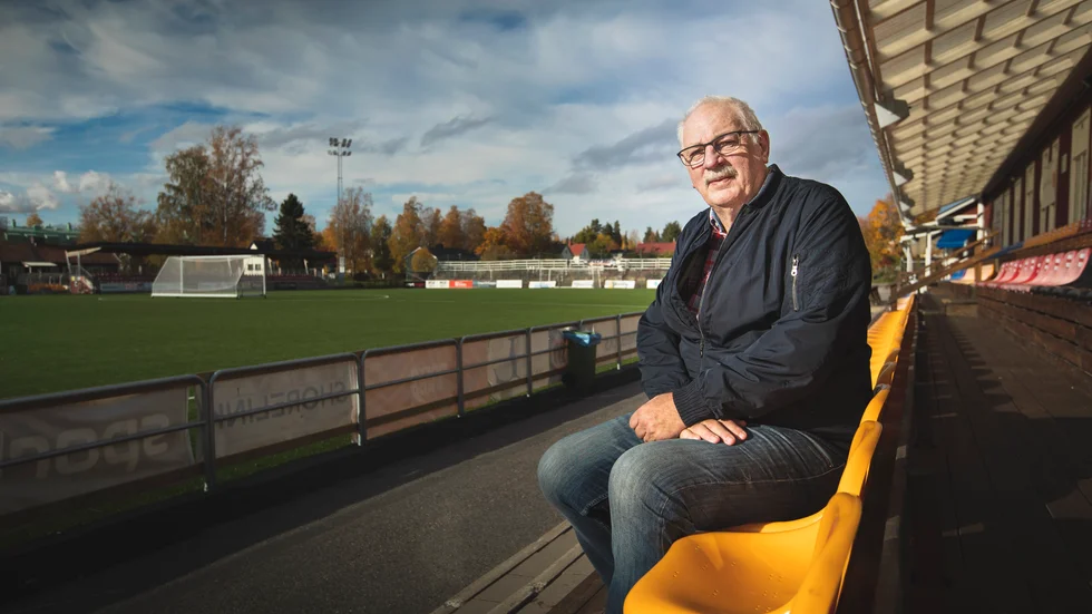 Jan-Eric Andersson, vice ordförande i Piteå IF dam, hoppas att kommunen går med på satsningen som skulle ge laget en inomhushall för allsvenska fotbollsmatcher.