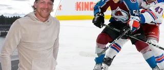 Anton Lindholm prisad som bäste back – efter assistsuccén i KHL