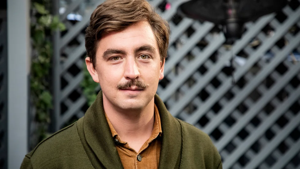 "Det finns något fascinerande med ett rättsfall där två helt olika historier ställs mot varandra", säger Jack Werner som ligger bakom dokumentären och agerar berättarröst i historien om Västerviksdykarna. Det är möjligt att ni känner igen hans röst då han under flera års tid bland annat producerat och agerat berättare i Sveriges Radios Creepypodden.