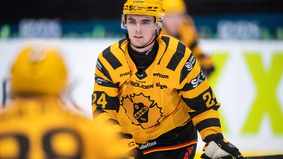 Elias Stenman gjorde ett av AIK:s tre mål i 6–3-förlusten mot Luleå på bortaplan.