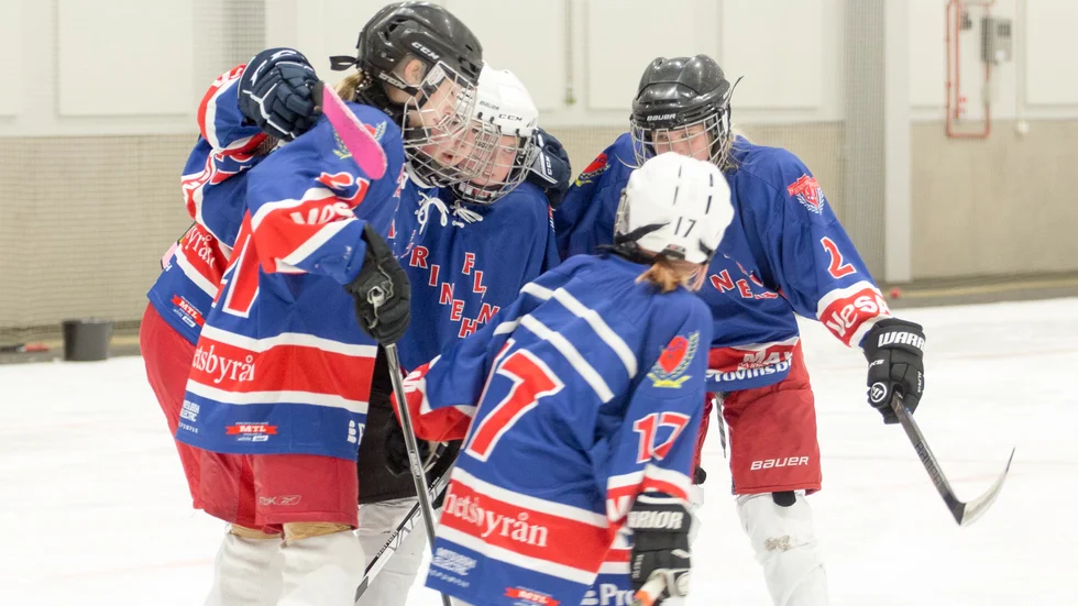 Det blir ingen återvändarträff för Katrineholm hockey i år och en mer än 30-årig tradition bryts.