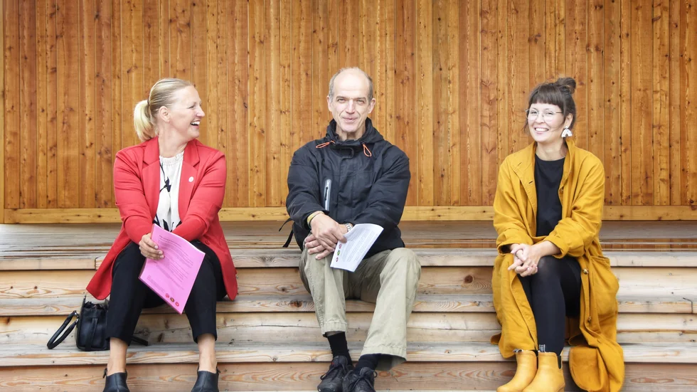 Torsdagens rödgröna utspel i Luleå var unikt. Socialdemokraterna har aldrig formellt samverkat med både Miljöpartiet och Vänsterpartiet samtidigt.