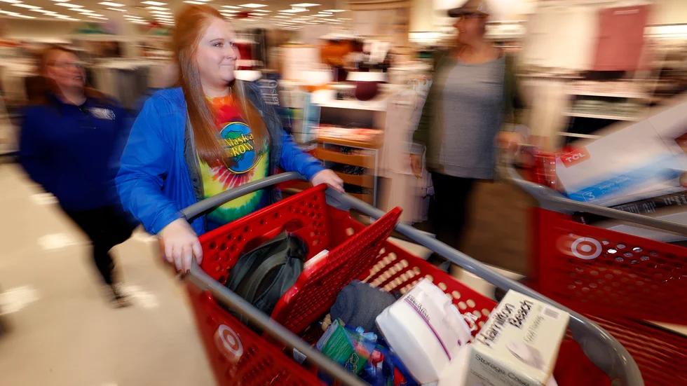 Fullt ös i Targets varuhus igen, men även i onlineförsäljningen. Arkivbild