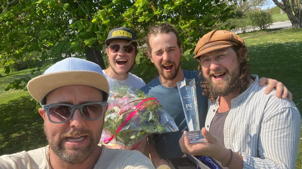 Bandet består av Mack Wesley, Rasmus Mohlén, Simon Sörman, Jonas Persson.