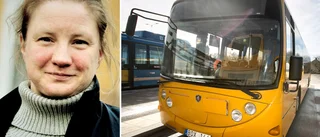 Vill stärka det fria skolvalet med busskort
