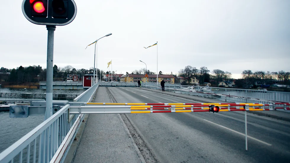 Stallarholmsbron fastnade i öppet läge klockan 13.09 på fredagen. Bilden är tagen vid ett tidigare tillfälle.