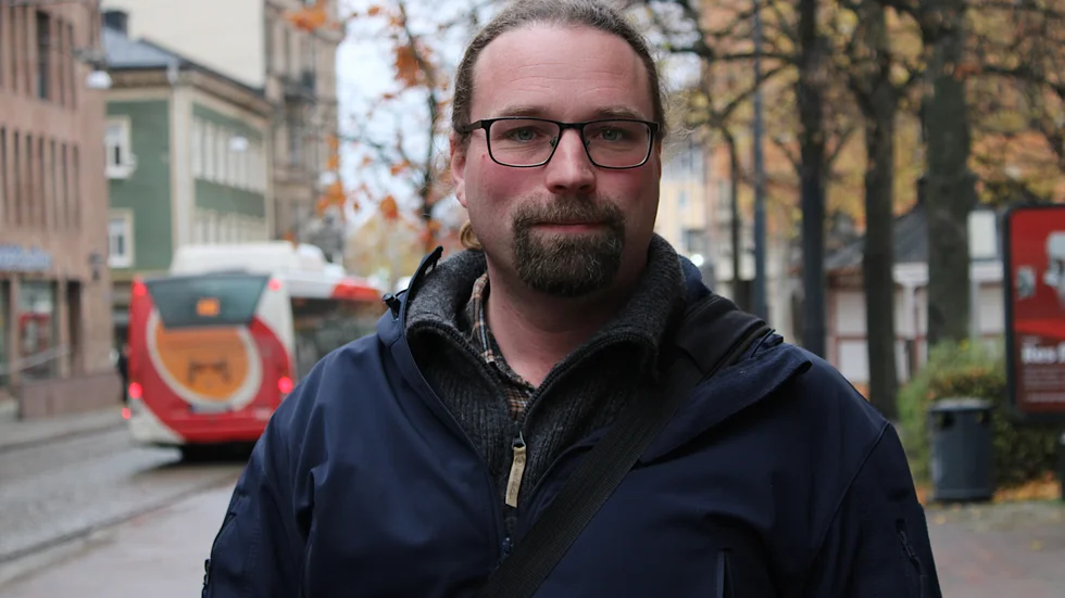 "Även om det inte är några jättesummor det handlar om så är det viktigt för den enskilde", säger Andreas Bohlin (S), ordförande i vård- och omsorgsnämnden.