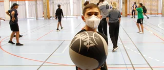 14-åring bakom intensiv basketcup på lovet: "Världens roligaste idrott"