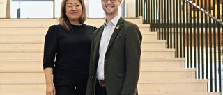 Jessica Polfjärd på besök i Skellefteå – hyllar Northvolt: ”Det andas framtid”