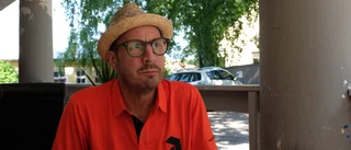 Cancersjuke Erik hemma efter behandlingen i Tyskland