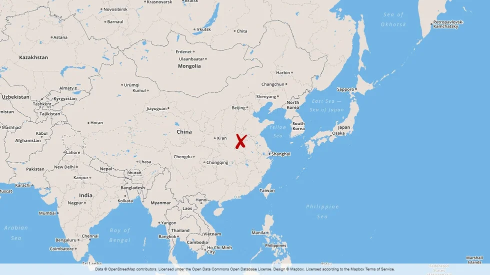 En kraftig brand bröt ut på en kampsportsskola i provinsen Henan.