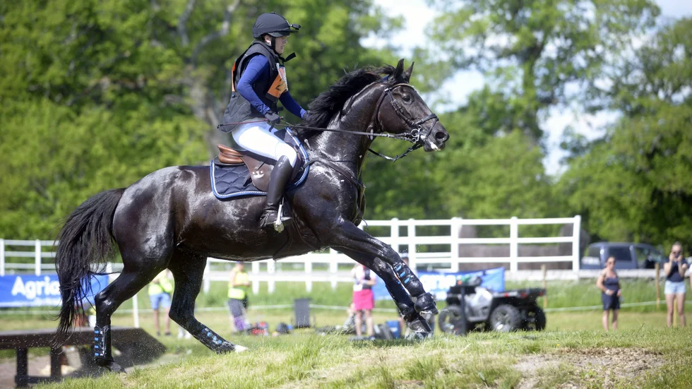 Filippa Ljungberg och Coco Chanel var felfria i terrängen i Gärds internationella tävling.