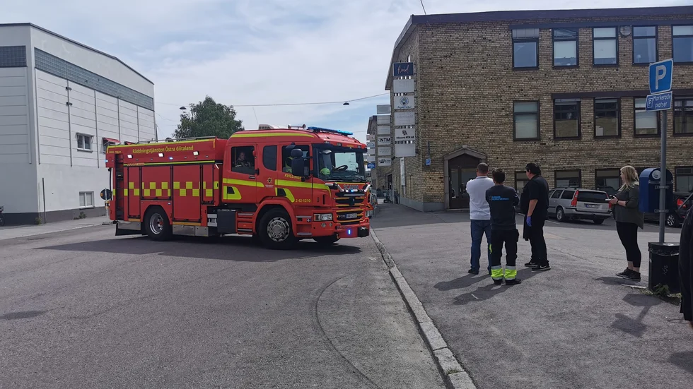 Brandlarmet tjuter i Hantverkshuset.