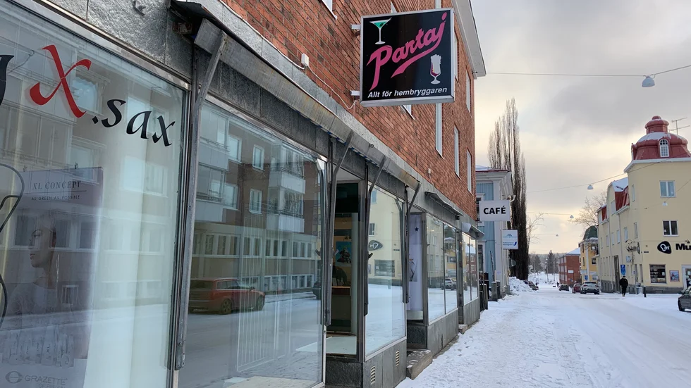 Partajs lokal på Köpmangatan är tom. Var butiken ska flytta är oklart.