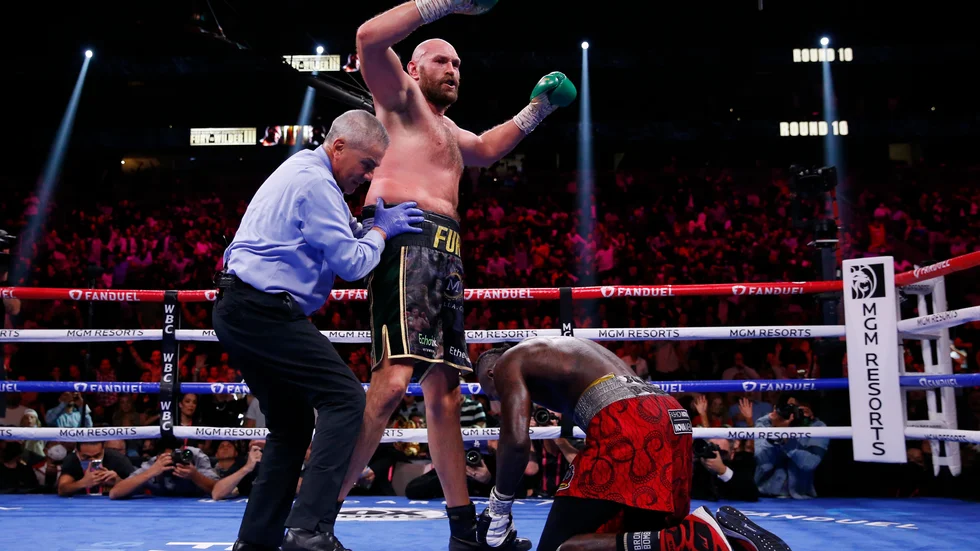 Deontay Wilder (höger) knockades av Tyson Fury i helgen.