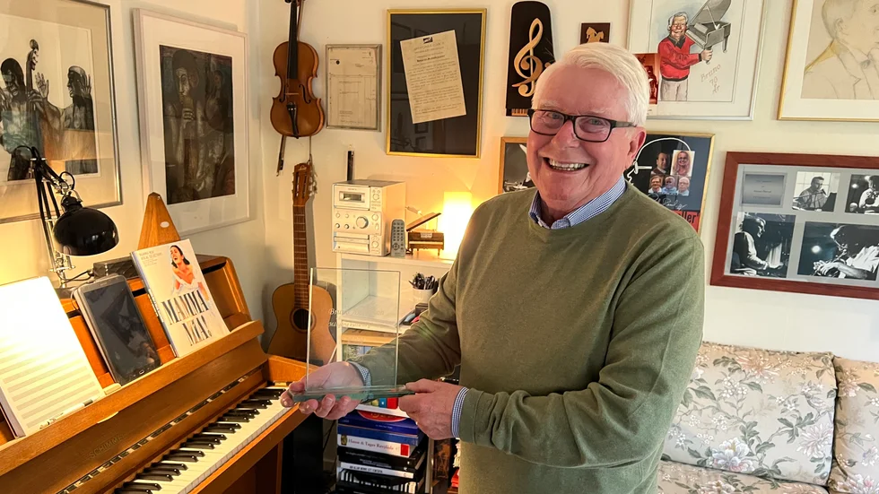 "Jag är väldigt stolt över den här hedersutmärkelsen", säger Bruno Andersson om honnörsstipendiet från Linköpings kommun, som han fått för mångårig kulturverksamhet i staden.