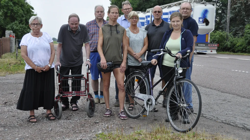 Britt-Inger Petterson, Hans Eriksson, Jan Öhman, Malin Johansson, Johan Lindersson, Åsa Eriksson, Sten Eriksson, Emma Eriksson och Mats Larsson är alla överens om att vägen borde få vara som den är.
