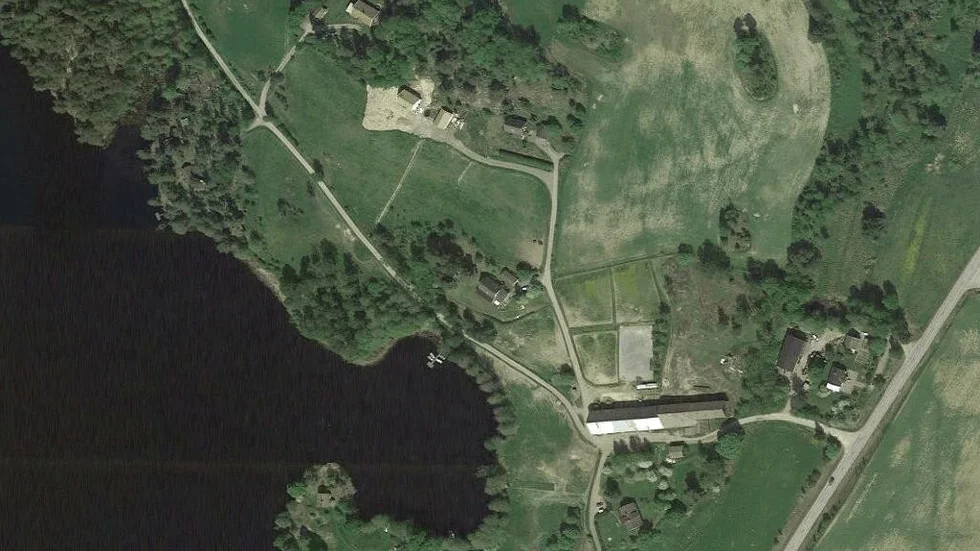 Området kring Lämmenäs 411