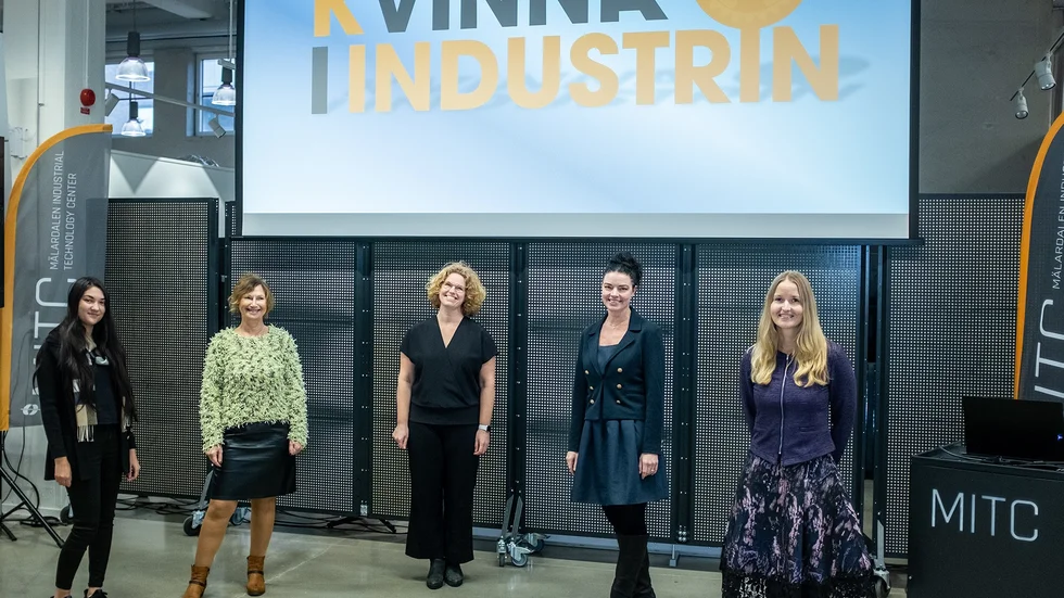 Elvira Synnelius, Gabriella Mast Weggeman, Jenny Elfsberg, Anna Bird och Nina Åxman vid den senaste nätverksträffen.