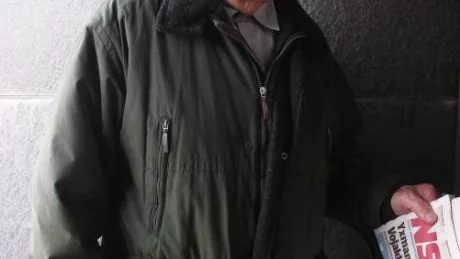"Vi kräver att morgontidningen kommer på morgonen och inte samtidigt som kvällstidningarna" säger Yngve Gustavsson, Skaulo.                          FOTO: Marie Ridderström