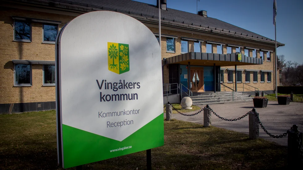 Vingåkers kommunchef Ralf Hedin anklagas för att ha skapat en tystnads- och repressaliekultur.