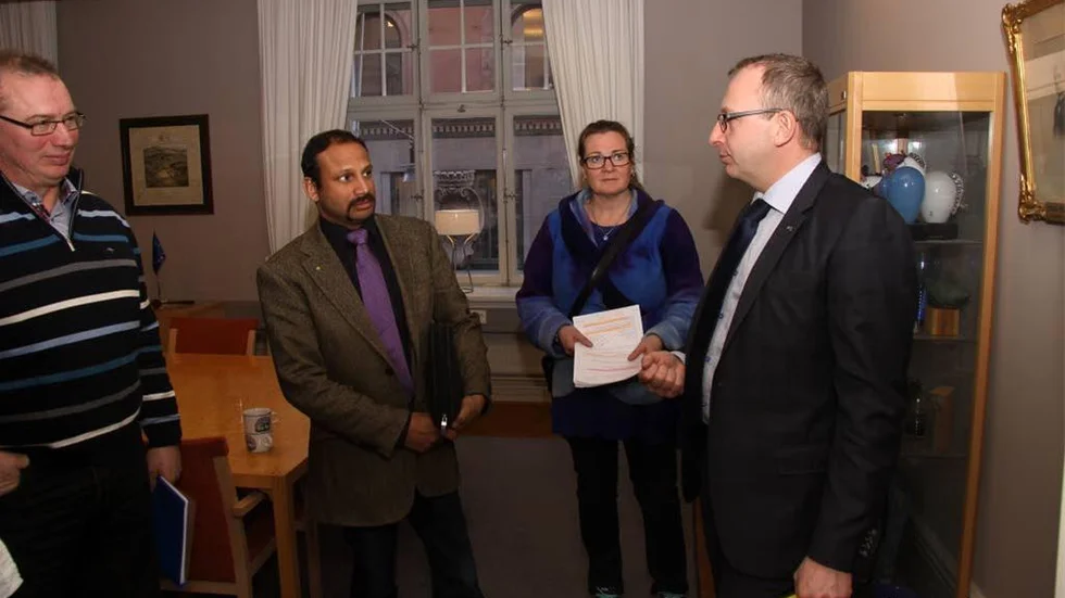 Landsbygdsministerns högra hand Magnus Kindbom ställdes mot vägen av bland andra Håkan Skärby, Peter Borring och Pia Tingvall.