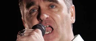 Morrissey ber om ursäkt för album