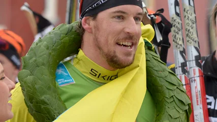 MORA 2014302
John Kristian Dahl , Norge , årets vinnare av Vasaloppet kommer i mål i Mora.
Foto Ulf Palm / TT / Kod 9110