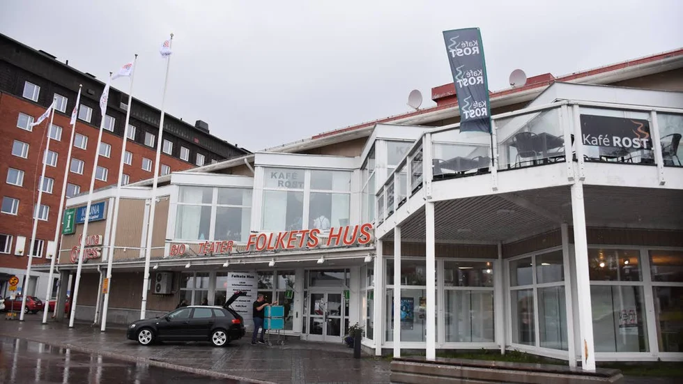SKA ERSÄTTAS. Folkets hus i Kiruna är en av de många byggnader som ska ersättas i stadens nya centrum. Hur det nya kulturhuset ska se ut är inte klart - däremot vill den projektgrupp som jobbar med frågan att lokalerna ska kunna användas till flera olika aktiviteter.