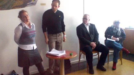 Aktionsgruppen vill mobilisera de lokala politikerna i frågan om Kiruna sjukhus. Från vänster Kajsa Östergren, Mikael Grumstedt, Lars-Åke Mukka och Birgitta Stålnacke.Foto: hans sternlund