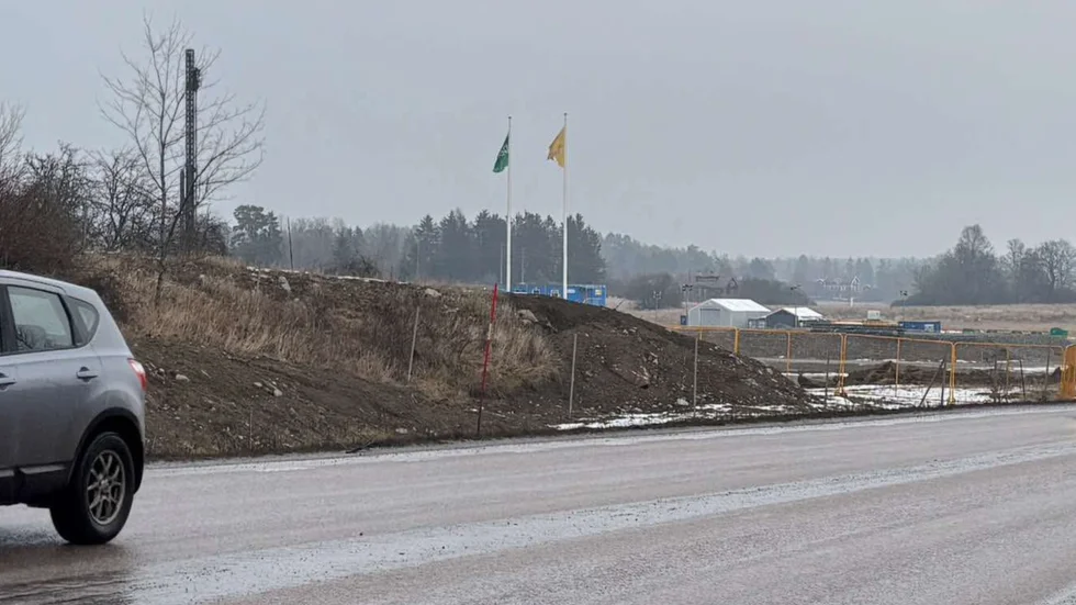 Väg 223 från Läggesta till centrala Mariefred får ny beläggning och arbetet förväntas ha stor trafikpåverkan.