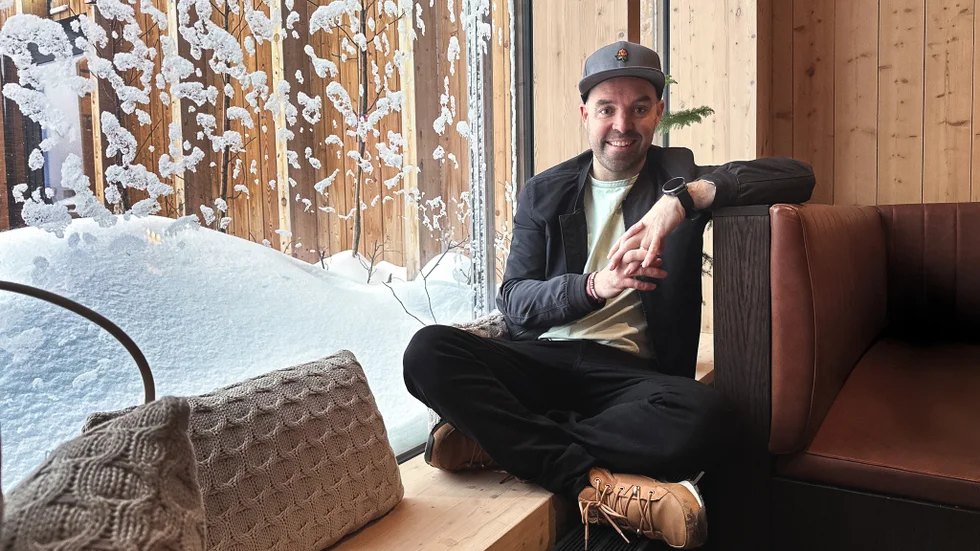 Sven Burman blir ny marknads- och kommunikationschef på Visit Skellefteå. Totalt jobbar nu 12 personer inom organisationen, vilket är en fler än innan rekryteringen.