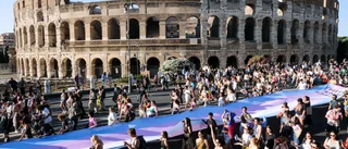 Italiens kyrka: Präster får vara gay – i smyg